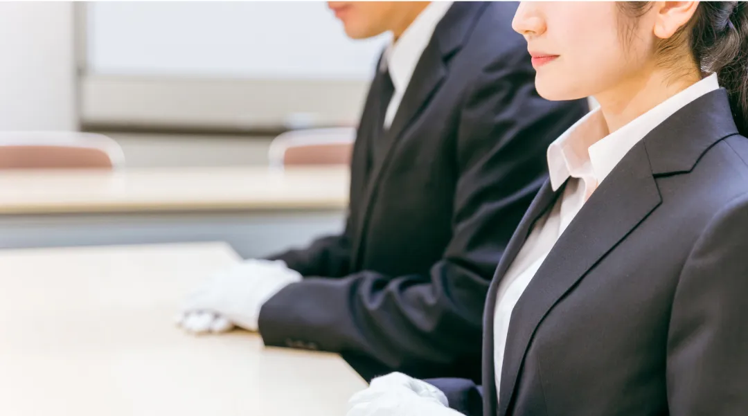 大阪で宝石や貴金属の出張買取・遺品整理なら「ハナハナ鑑定」|男性・女性スタッフ